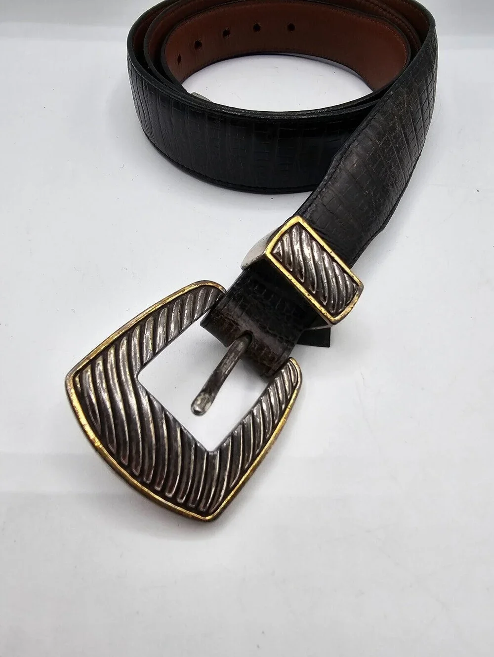 Vintage 1990's Onyx by Brighton Sz 42 2 Tone Black Brown Leather Western Belt
